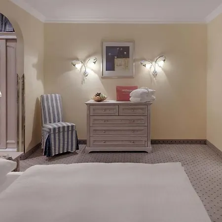Hotel Hotel Almesberger