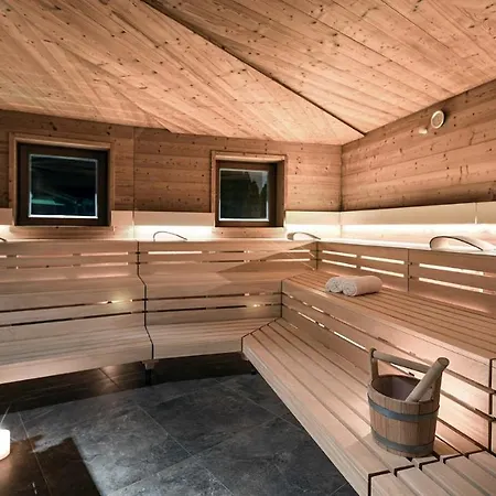 Almesberger فندق 4*