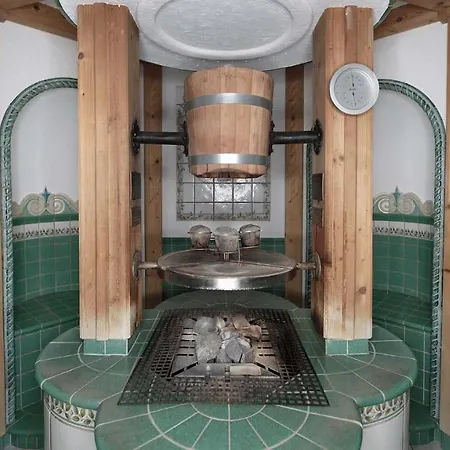 Hotel Almesberger 4*