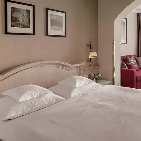 Almesberger فندق ايغن ام مهلكريس