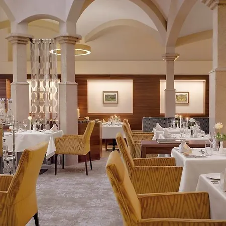 Hotel Almesberger Hotel Aigen im Muehlkreis