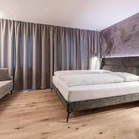 Hotel Hotel Almesberger
