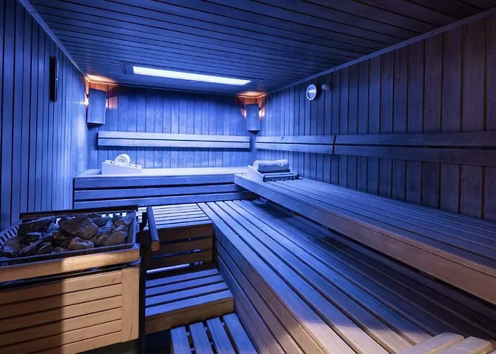 Almesberger ホテル 4*