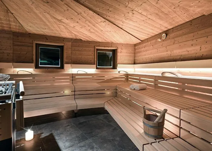 Almesberger ホテル 4*