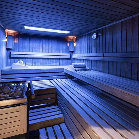 Almesberger Hotel 4*