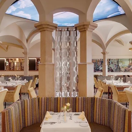 Almesberger Hotel
