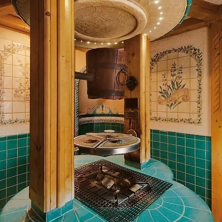 Hotel Almesberger 4*