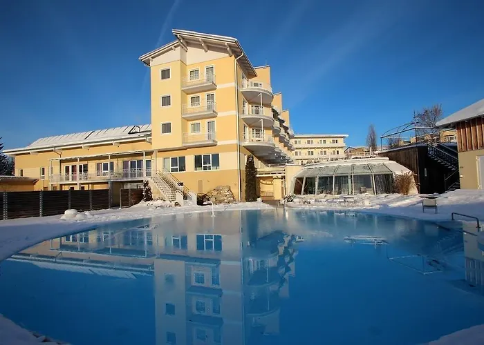 ホテル Almesberger